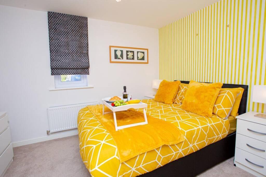 Mills Apartment - Two Bedroom En-Suite Apartment Northampton Extérieur photo