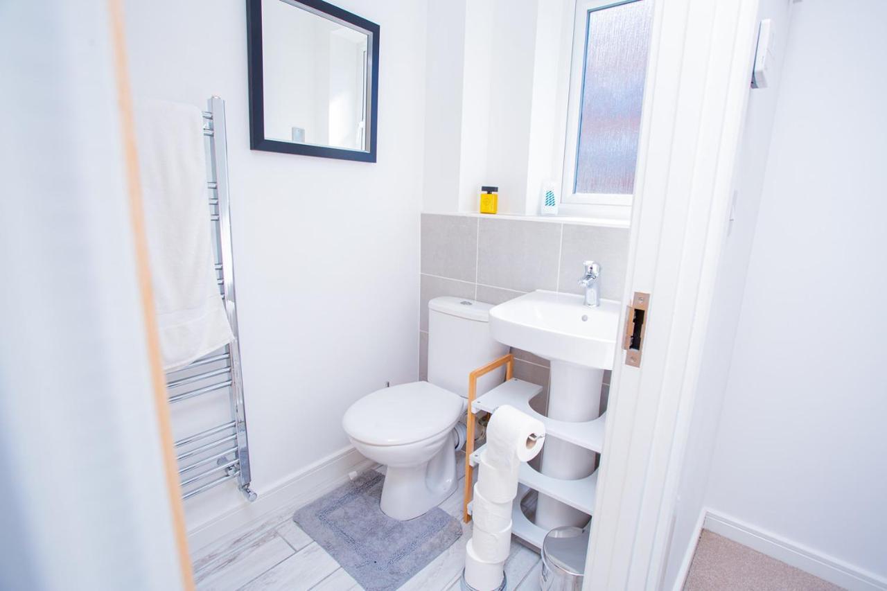 Mills Apartment - Two Bedroom En-Suite Apartment Northampton Extérieur photo