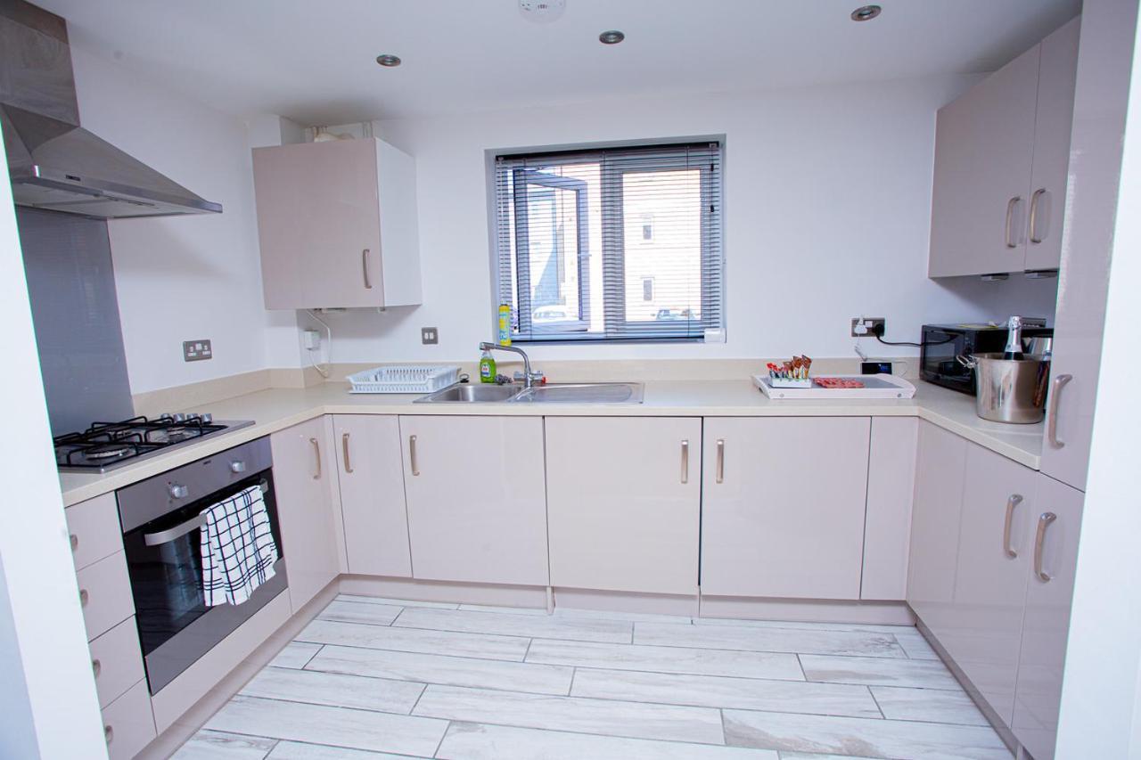 Mills Apartment - Two Bedroom En-Suite Apartment Northampton Extérieur photo